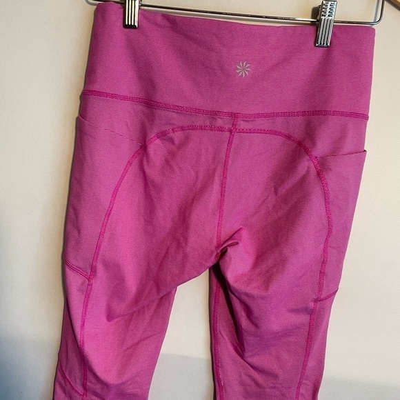 Athleta High Rise Pixel Chat to Town Capri Tights Pink Pockets Medium Yoga Run - Picture 6 of 10